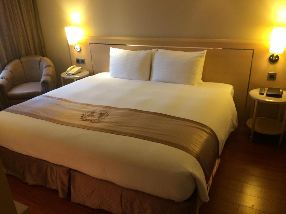 Taichung Charming City Hotel Exterior photo