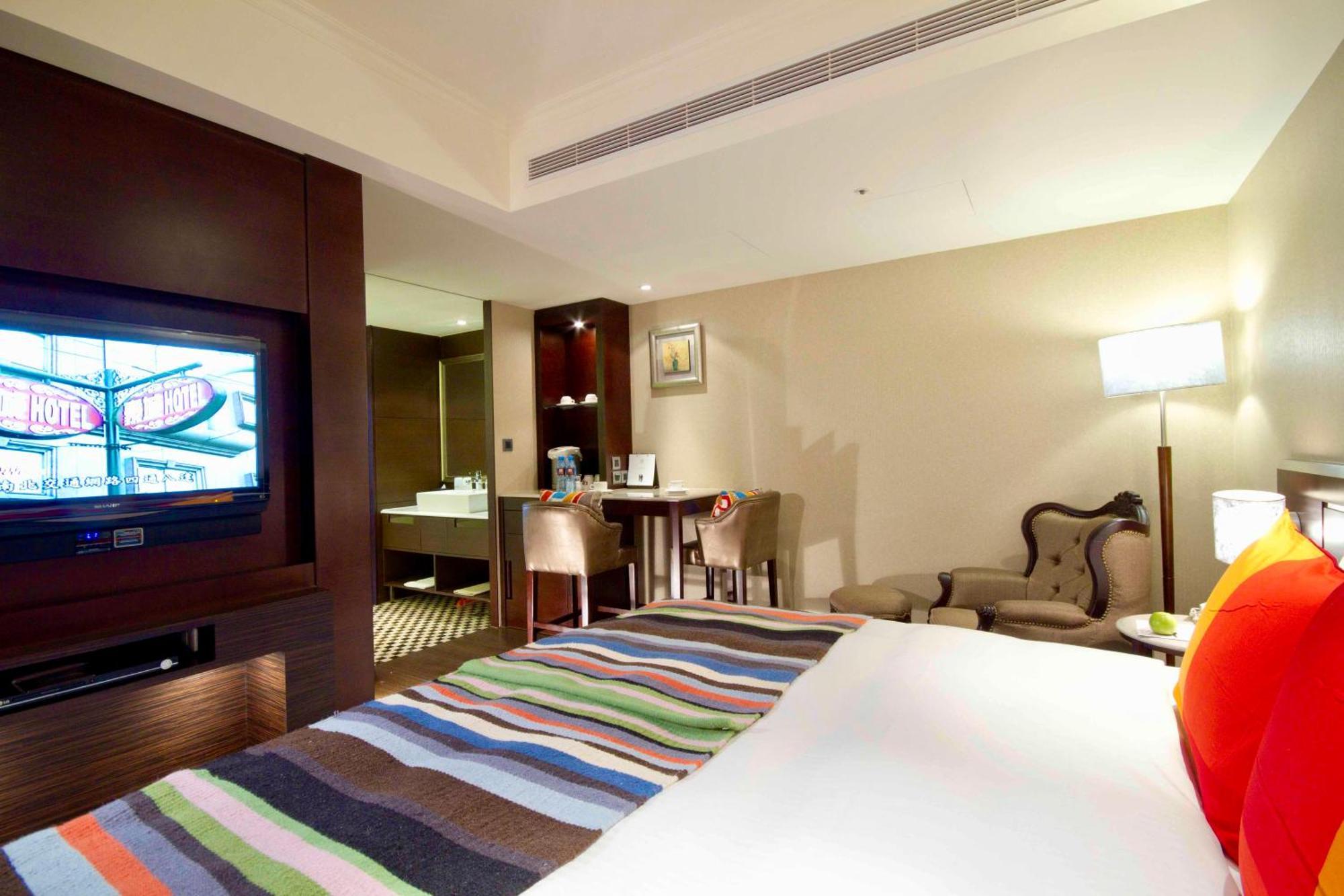 Taichung Charming City Hotel Exterior photo