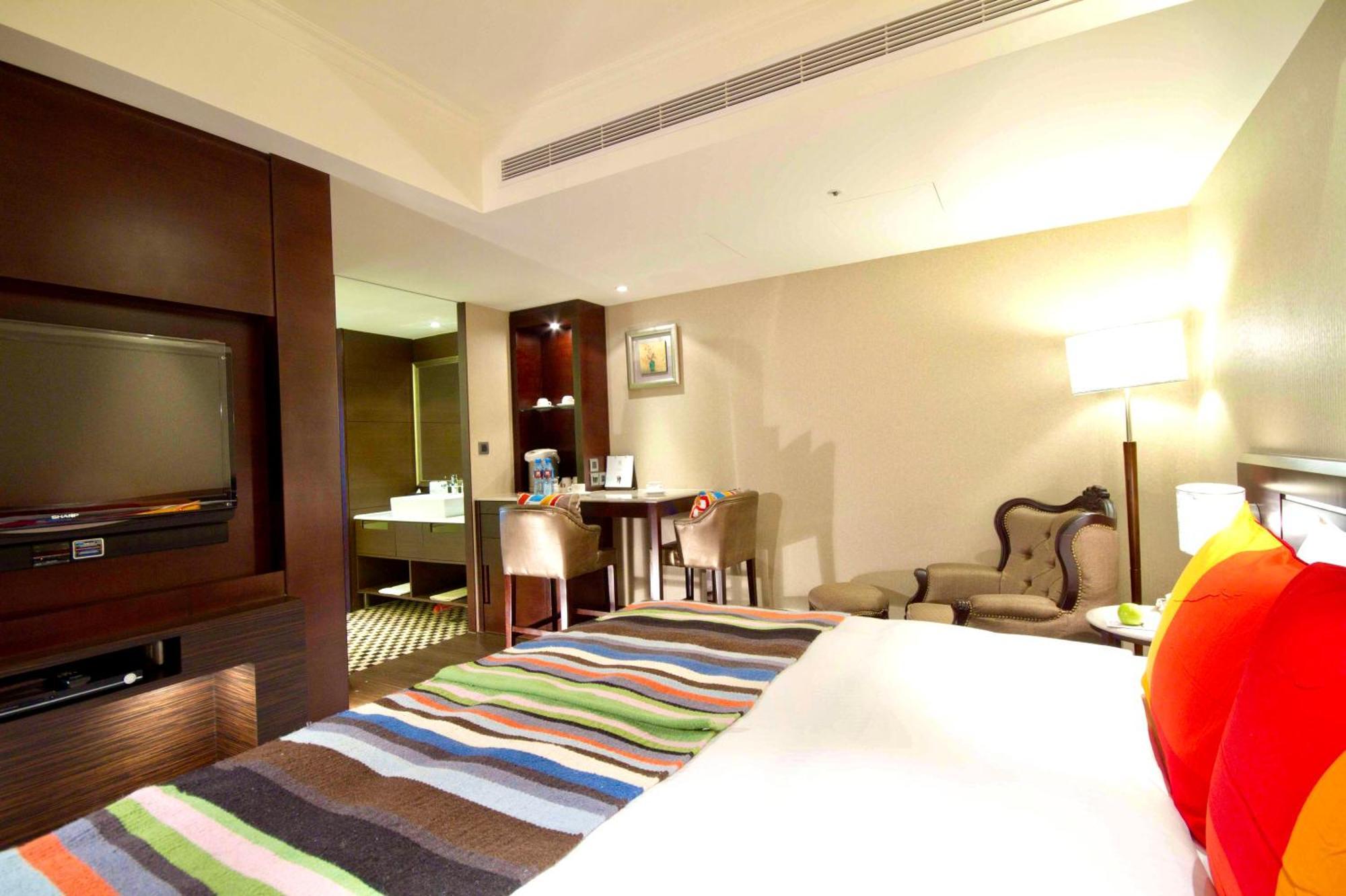 Taichung Charming City Hotel Exterior photo