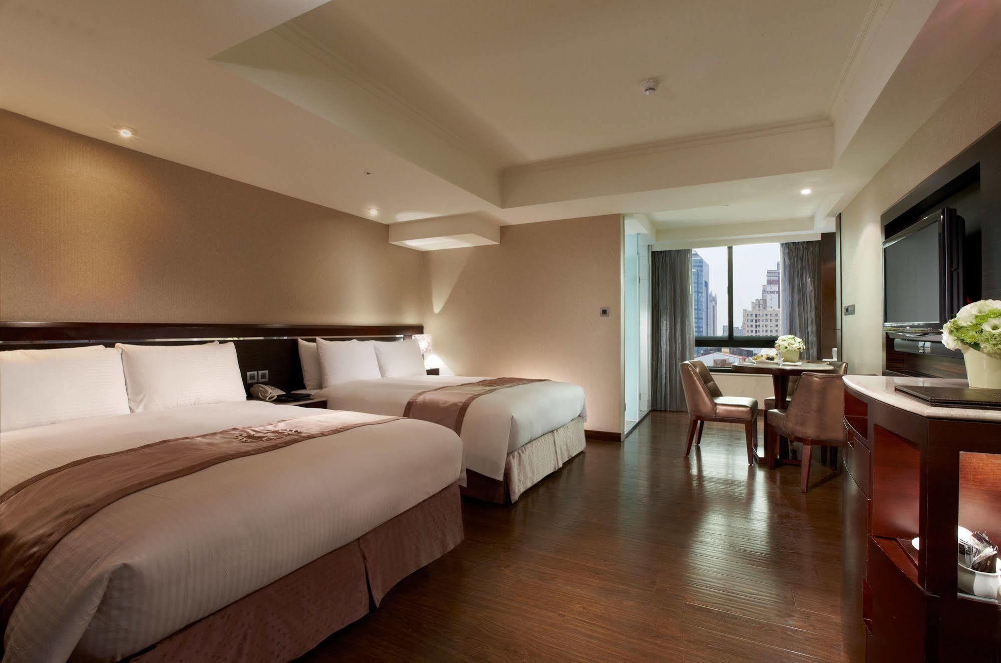 Taichung Charming City Hotel Exterior photo