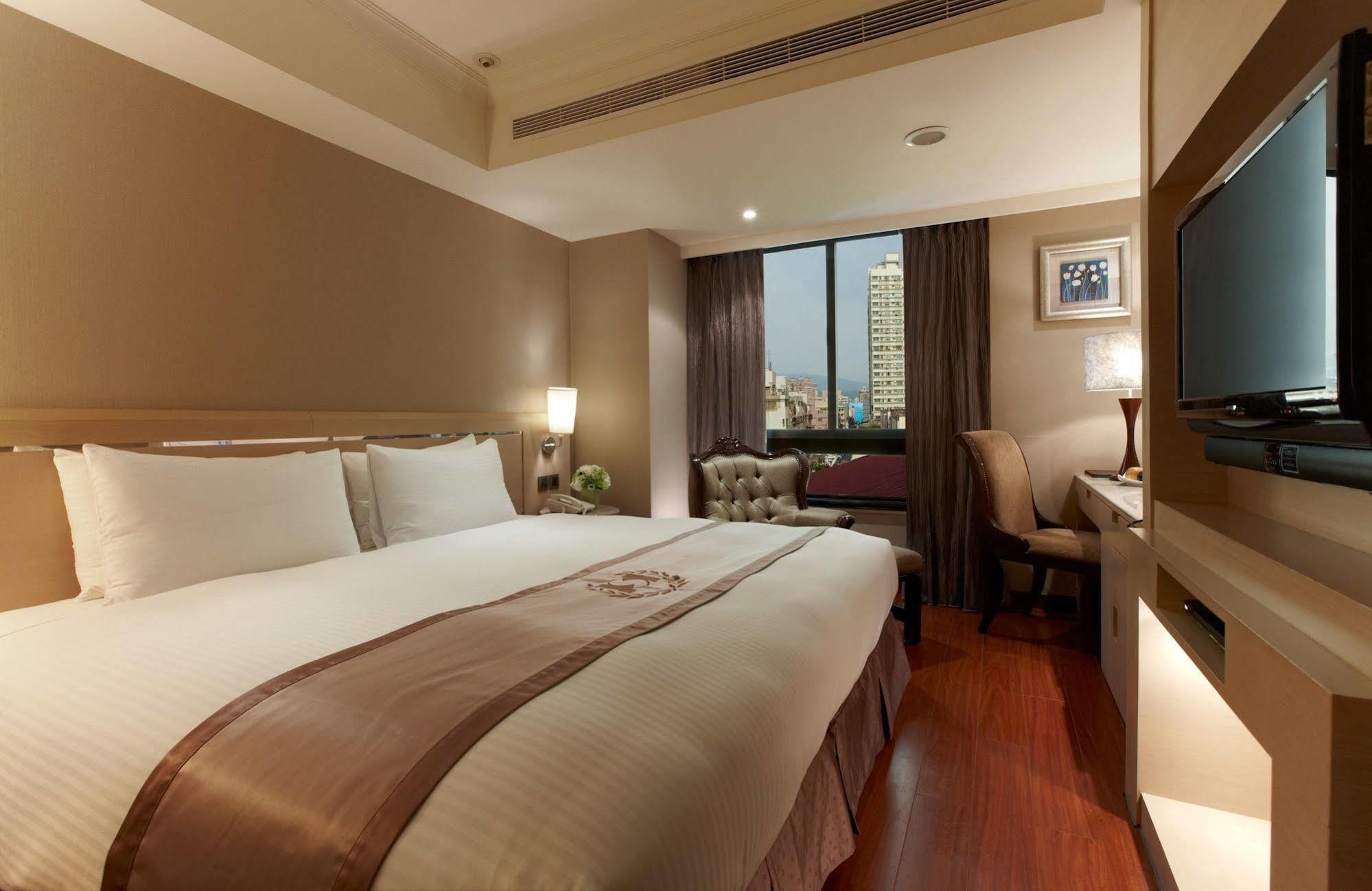 Taichung Charming City Hotel Exterior photo