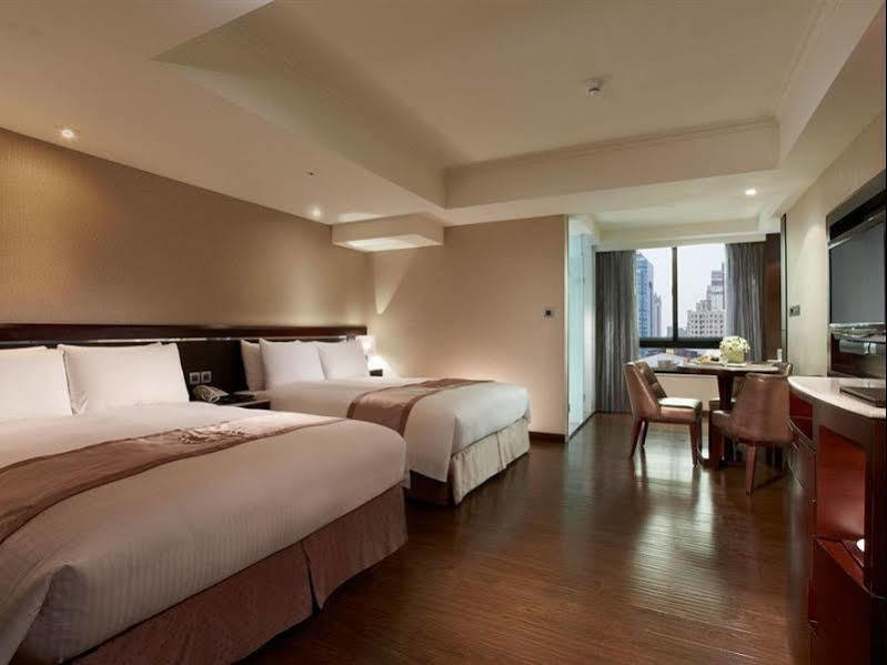 Taichung Charming City Hotel Exterior photo